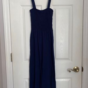 3/$10 White Fawn Navy Sleeveless Stretchy Jumpsuit